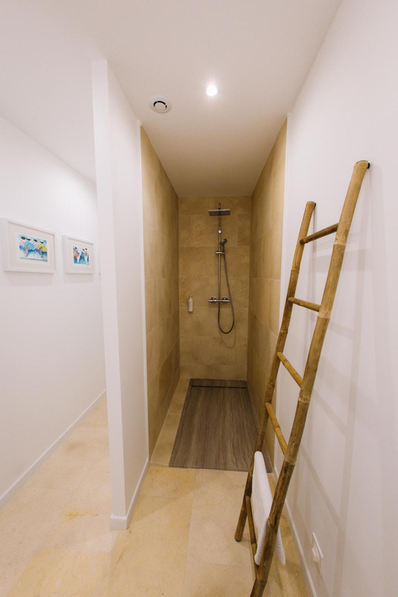 Mas Des Arts & Spa لا كول سور لو المظهر الخارجي الصورة